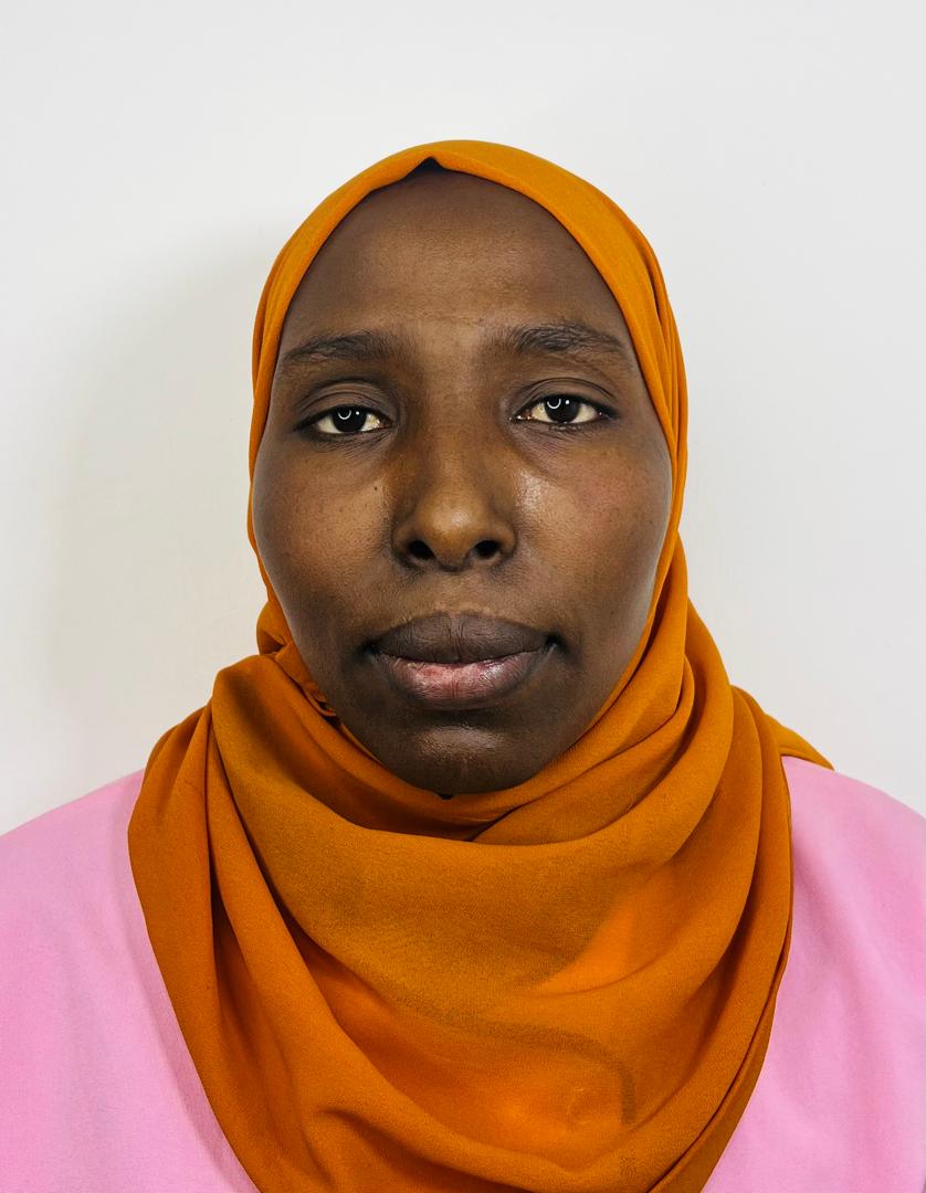 AMINA HASE KURKE