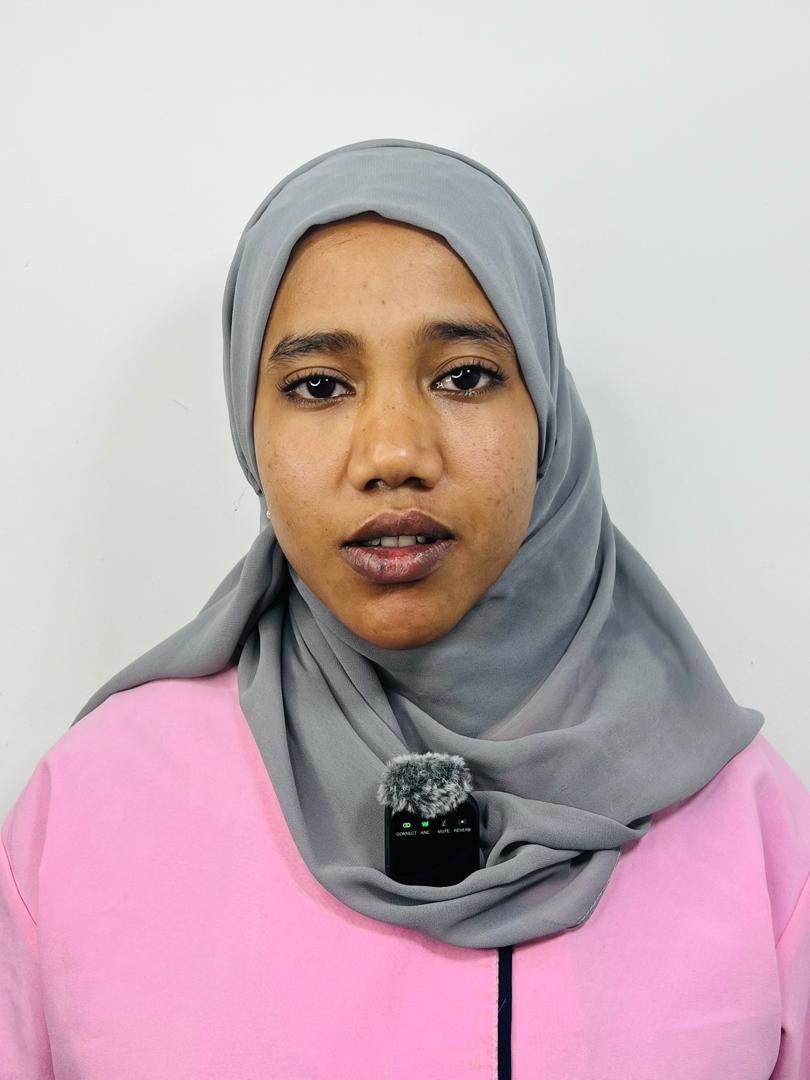 SALIYA KAMIL HUSEN